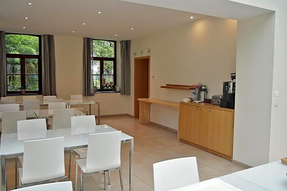 Hôtel - Ferme du Château d'Ahin