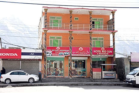 Hotel Red Sun And Restaurant