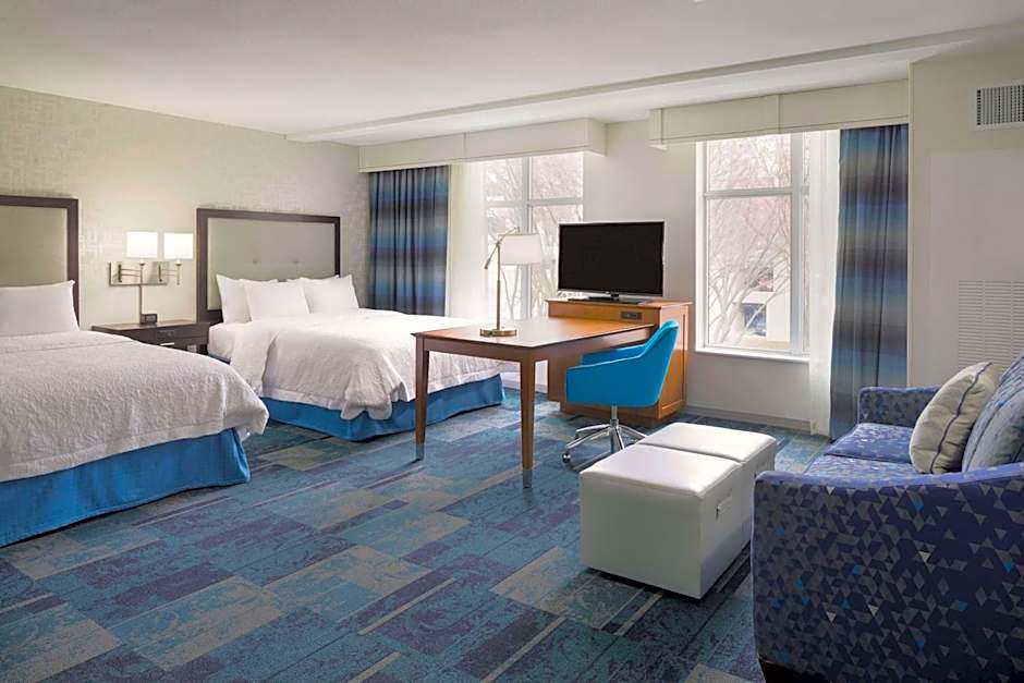 Hampton Inn By Hilton & Suites Rosemont Chicago O Hare