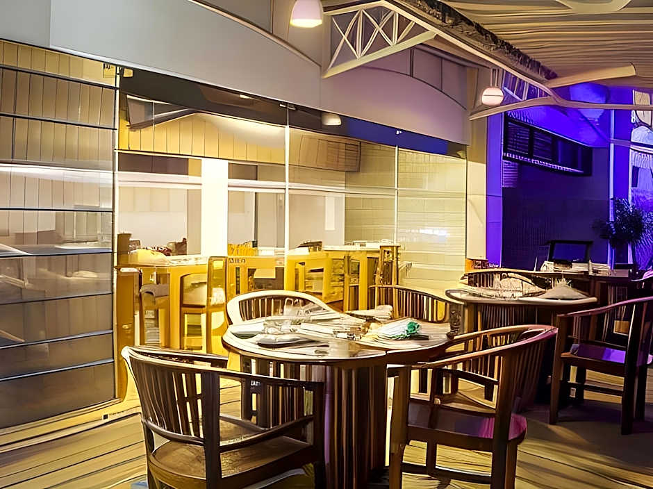 Gokulam Grand Turtle on the Beach Resort and Spa