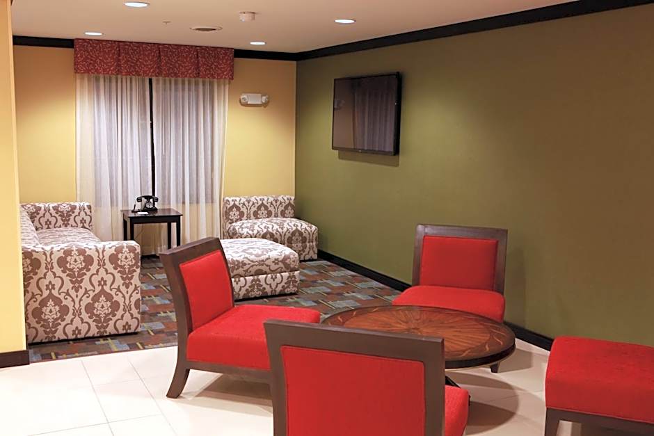 Holiday Inn Express and Suites Detroit North-Troy By IHG
