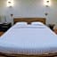 T & T Hostel Kanchanaburi