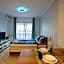 Airport Luxury Apartment with Balcony + Free parking