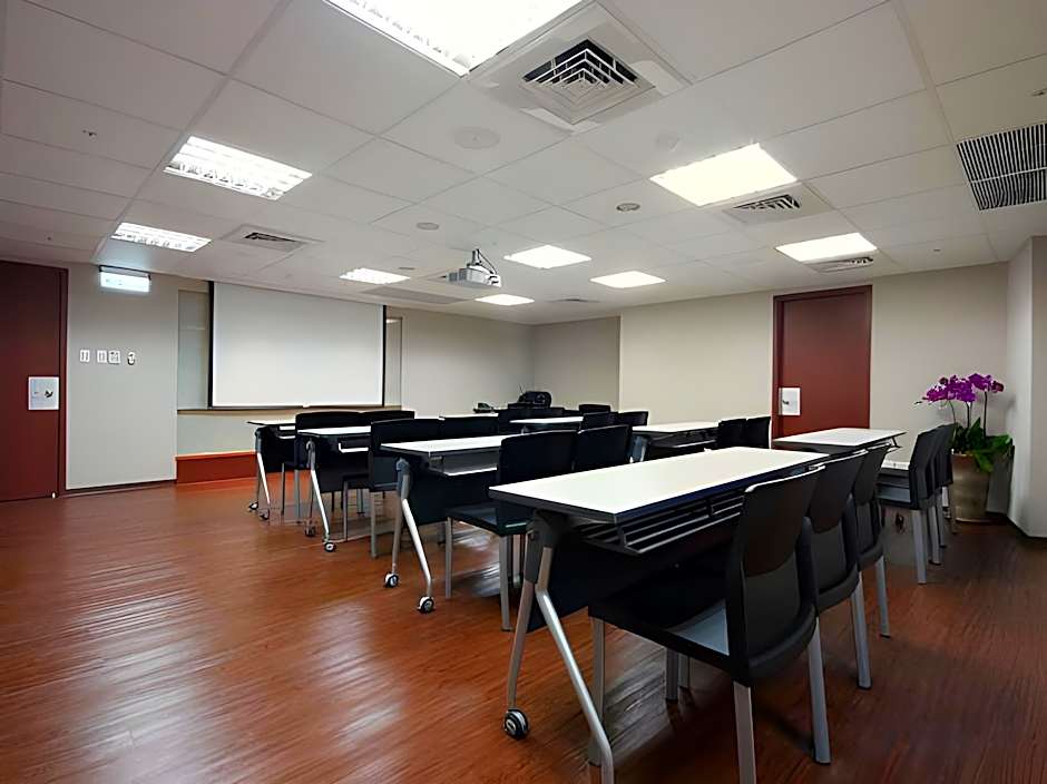 Butler Hotel (Plaza Hotel)