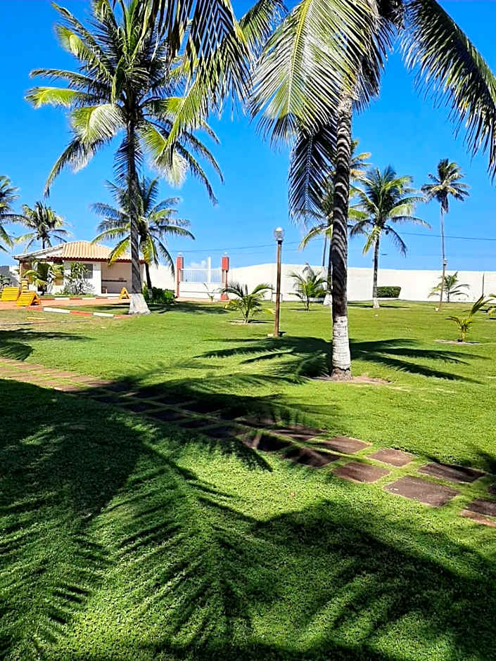 Village Praia de Jauá, casa 03