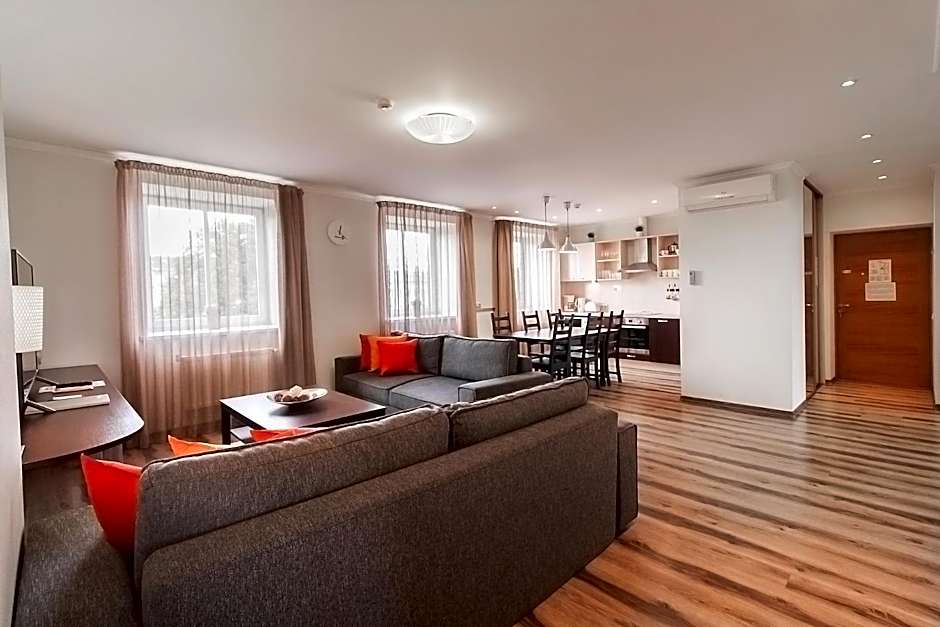 RIGAAPARTMENT SONADA Family Aparthotel - Private Parking