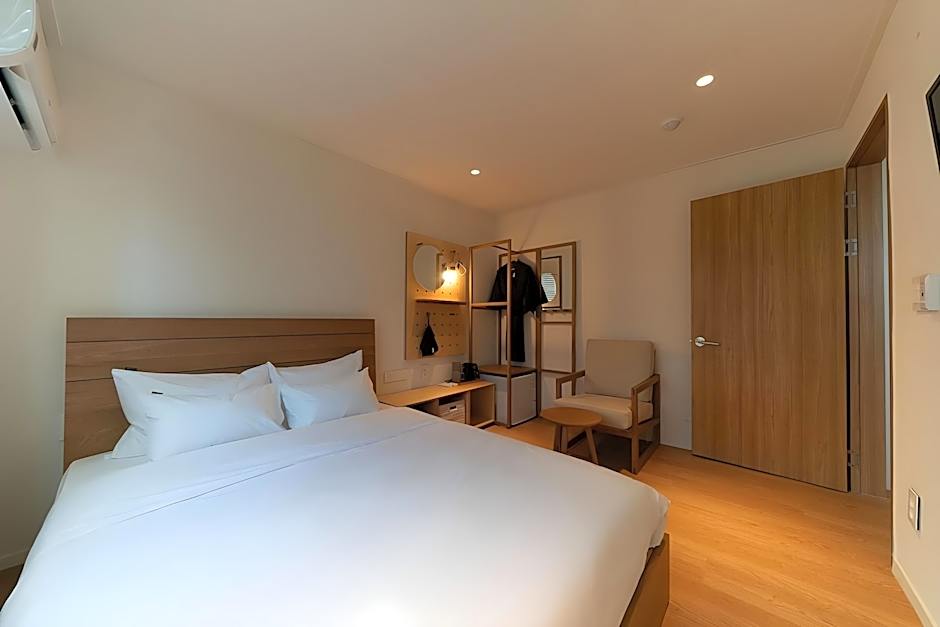 Heyy Chuncheon Hotel