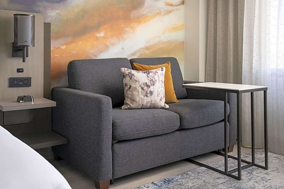 Photo 1 of 4 of Deluxe 1 King Bed with Sofabed