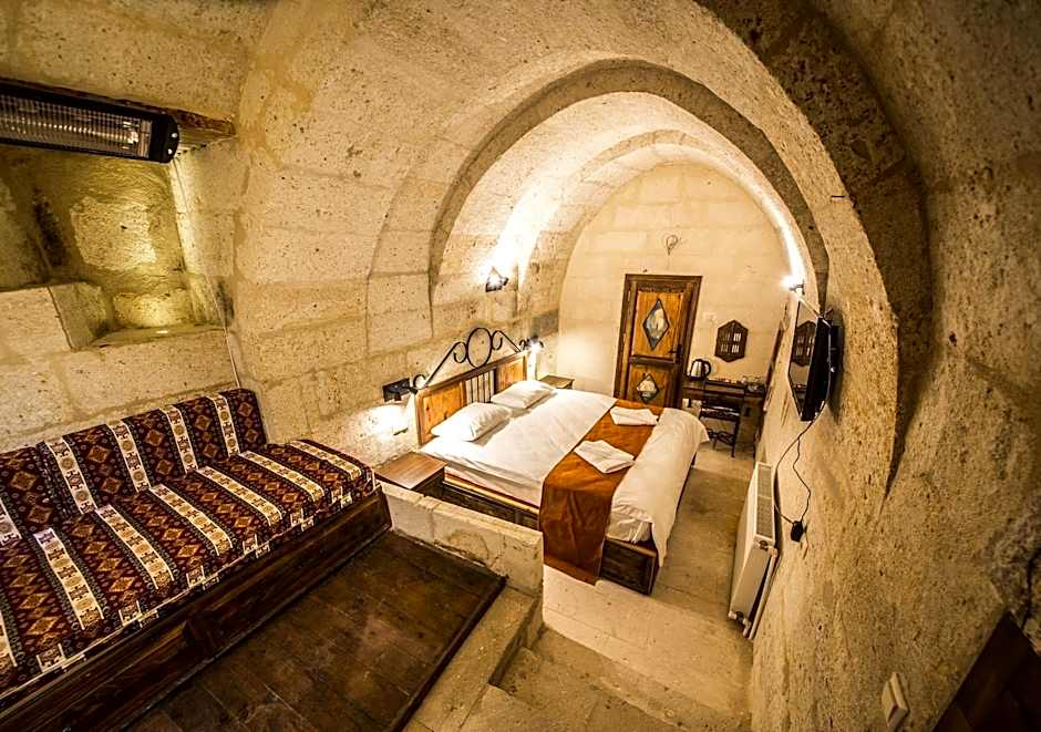 Harkasos Cave Hotel