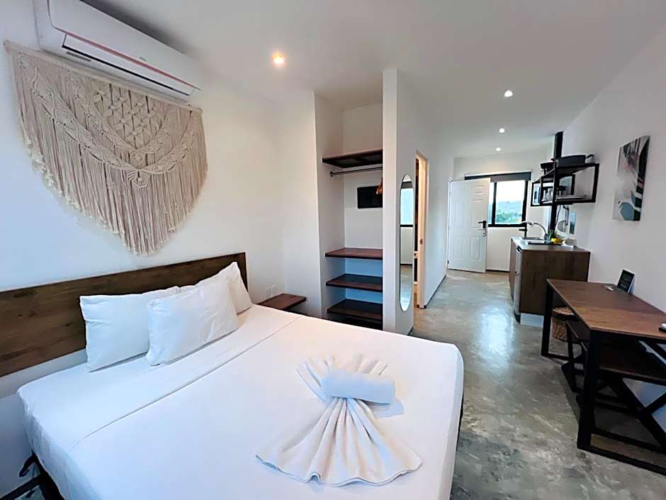 Coco Live Suites