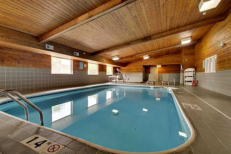 EverSpring Inn & Suites