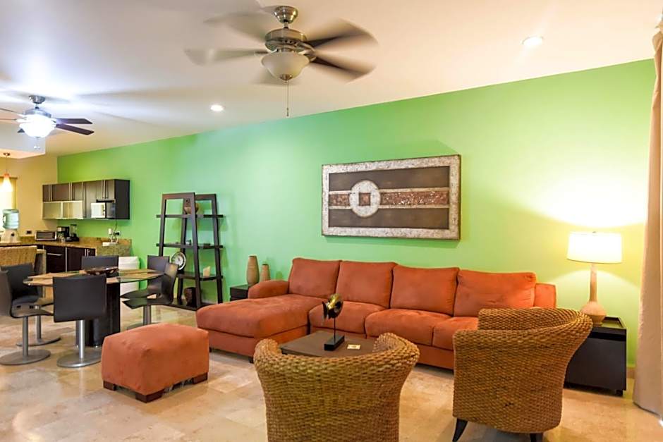 Mamitas Village by Casago