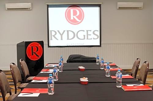 Rydges Gladstone