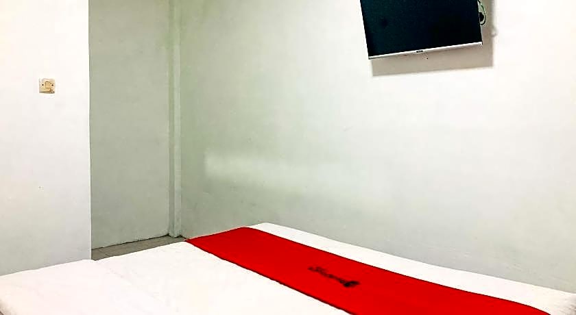 RedDoorz Syariah Near UMY Yogyakarta 2