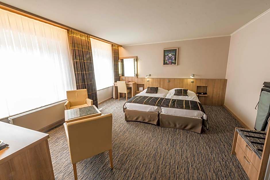 Foto 1 daripada 4 — Executive Twin Room