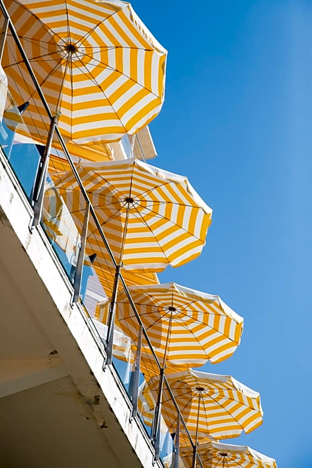 Hôtel Le Provençal - Rénové en 2025 - Bord de Mer