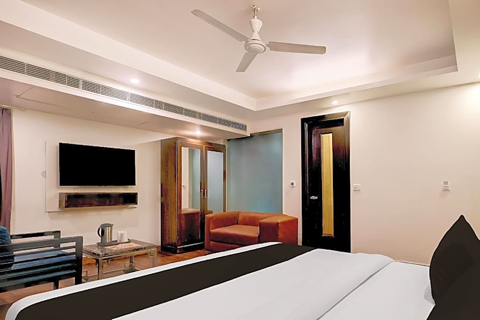Super Townhouse Oak New Delhi Central Railway Junction Formerly Uppal International