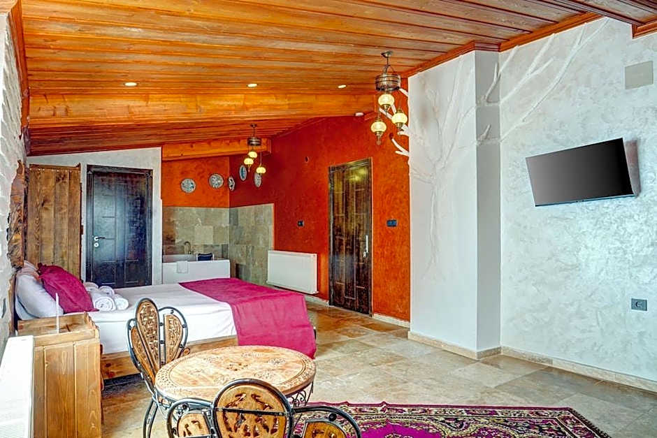 Moonlight Of Cappadocia