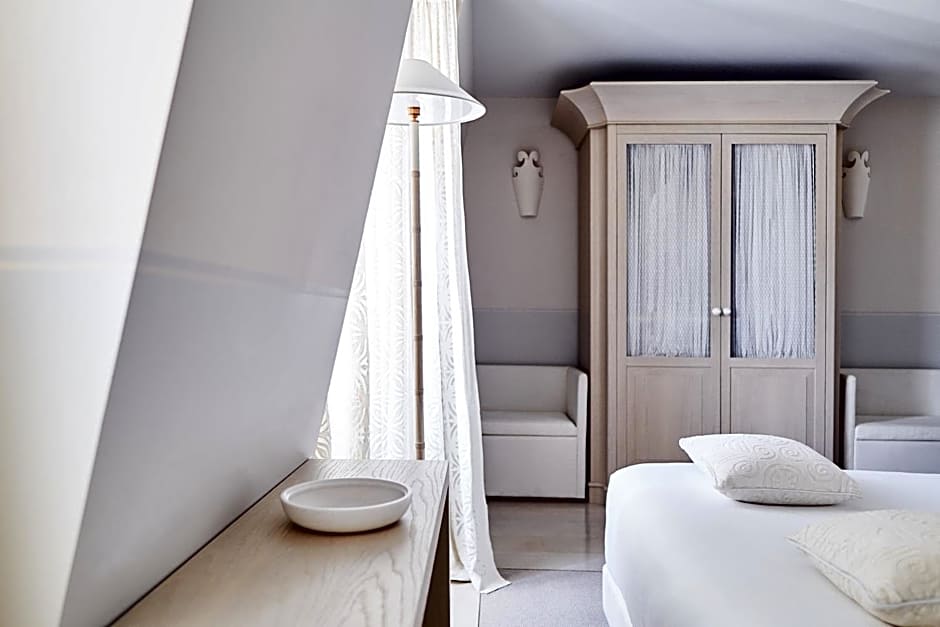 Monsieur George Hotel & Spa - Champs-Elysées