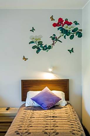 One-Bedroom Family Apartment