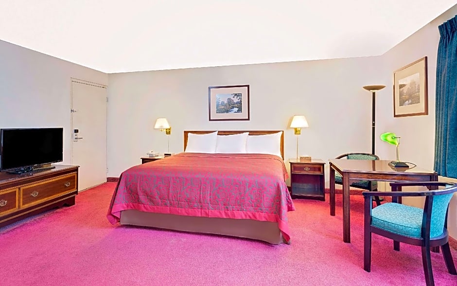 Days Inn by Wyndham Waynesboro