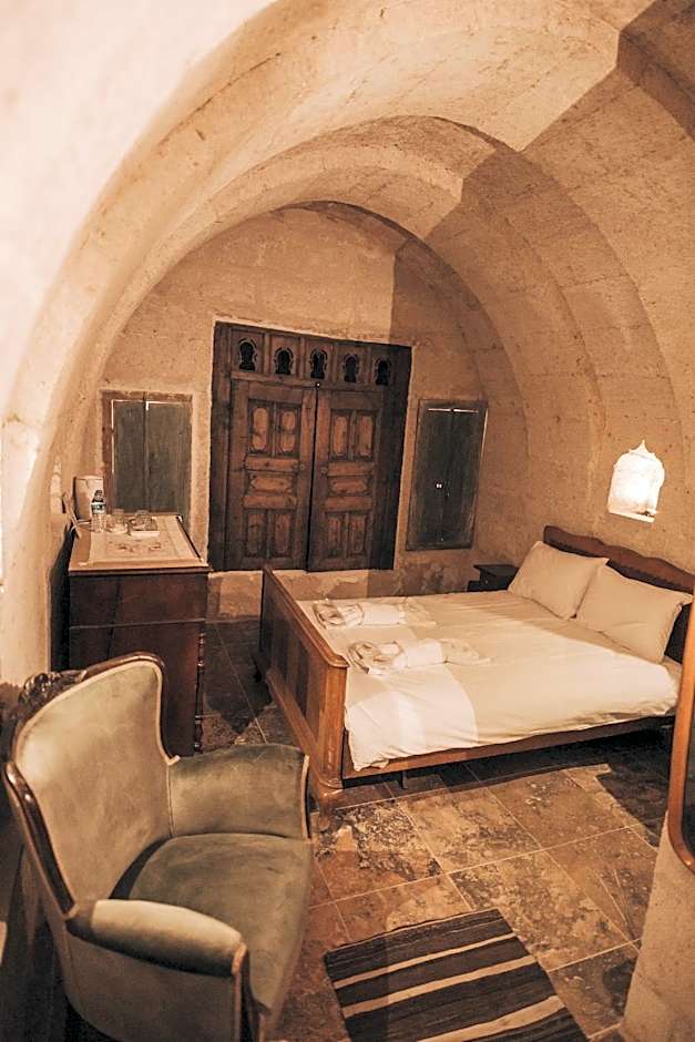 Cappadocia Eagle Cave Inn