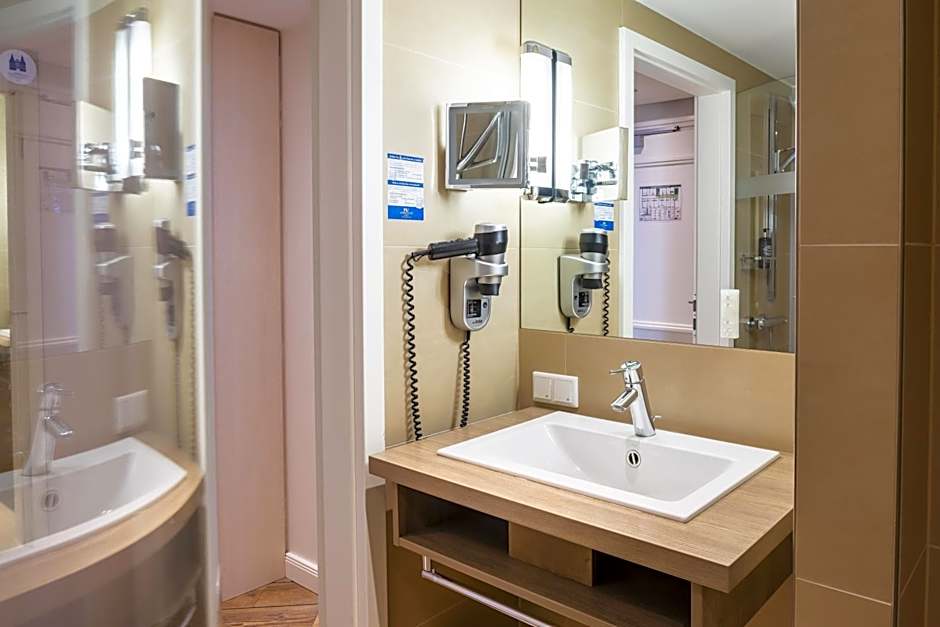 Hotel IV Jahreszeiten Lubeck