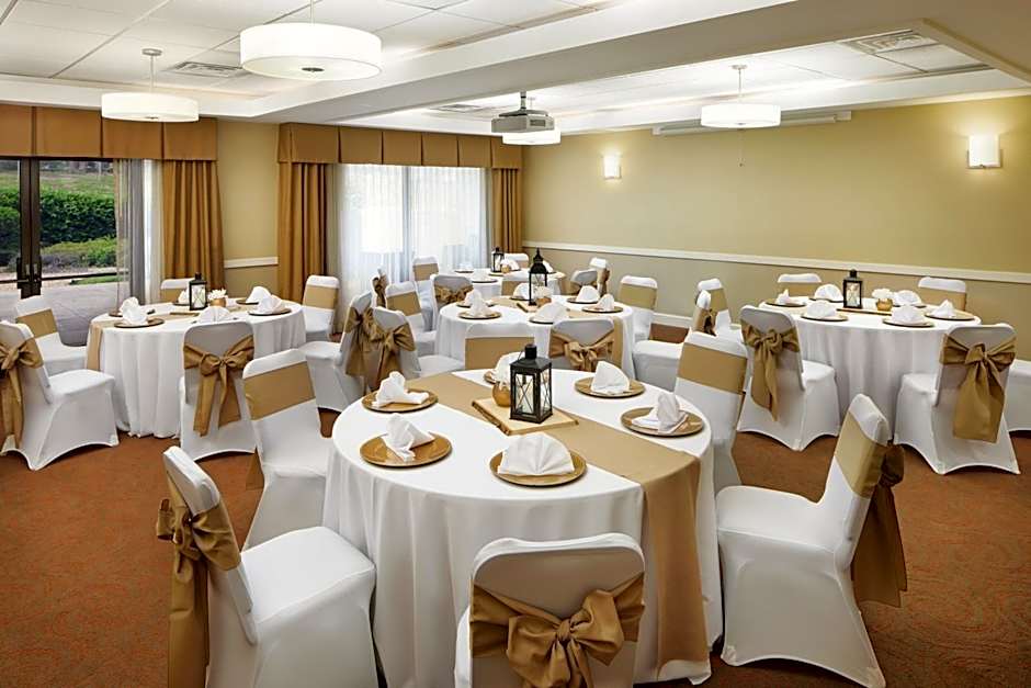 Holiday Inn Express Tifton By IHG
