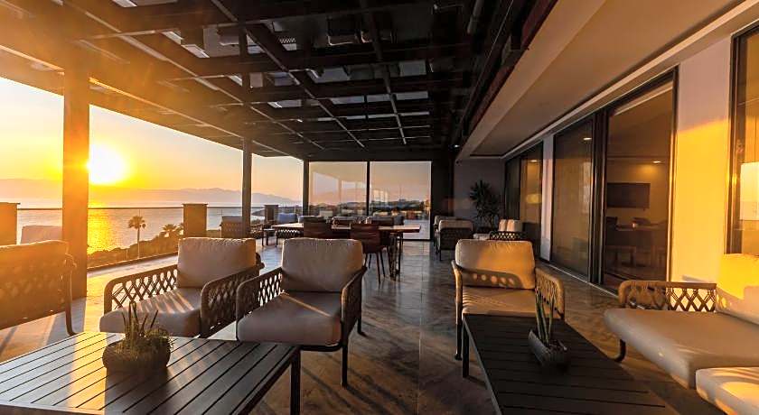 The Nowness Luxury Hotel & Spa