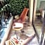 012 Modern Studio Luxurious Condo Wifi 100 Mb
