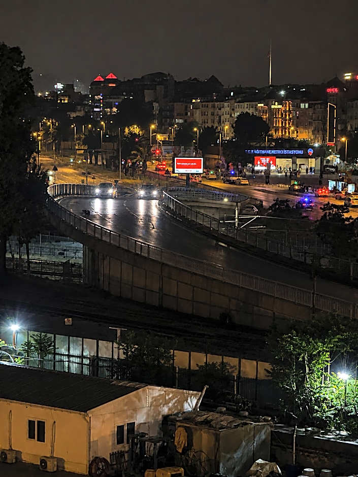 HOTEL REAL LİFE