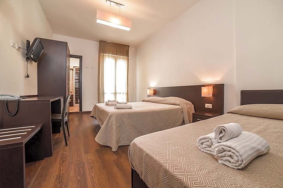 HOTEL DIAMANTE