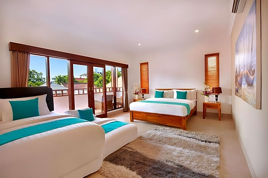 De Liza Villa Seminyak Beachside