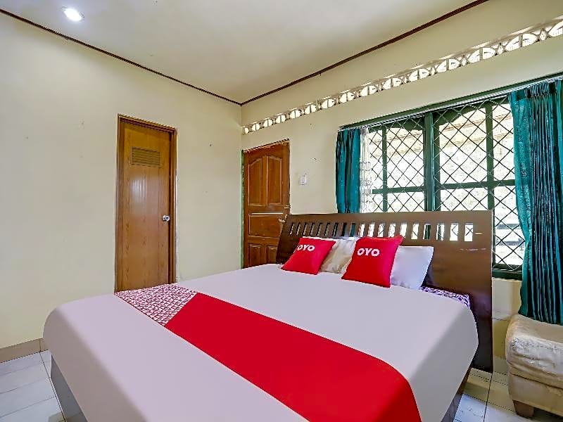 OYO Homes 91094 Desa Wisata Banyuatis