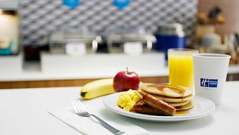 Holiday Inn Express & Suites Saskatoon East - University By IHG