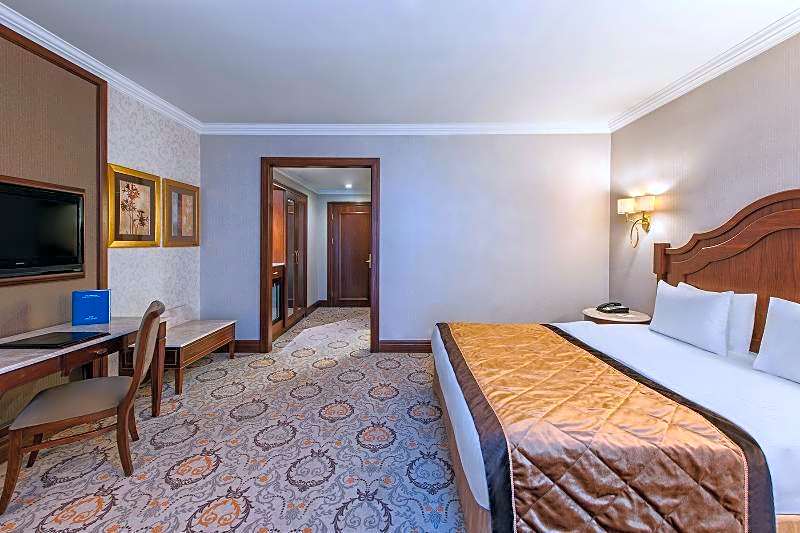 Elite World Van Hotel