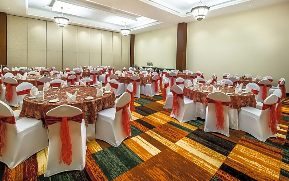 Western Hotel - Madinat Zayed
