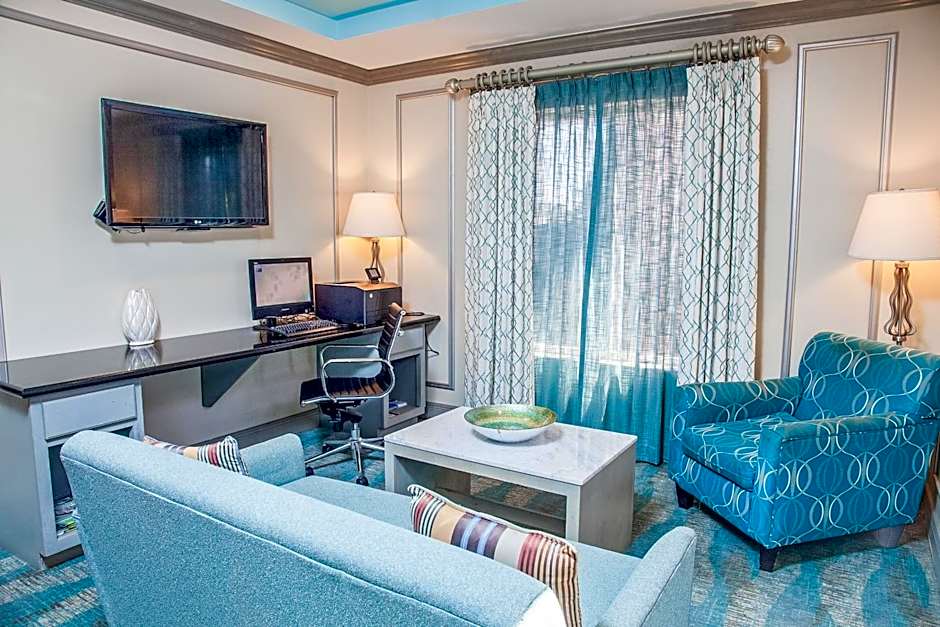 Holiday Inn Express Hotel And Suites Brookhaven By IHG