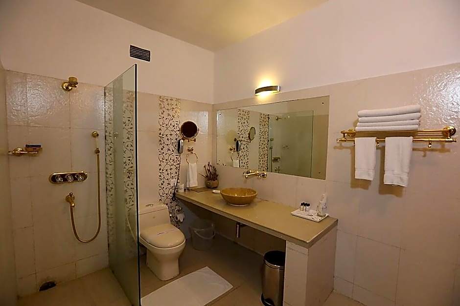 The New Marrion Hotel