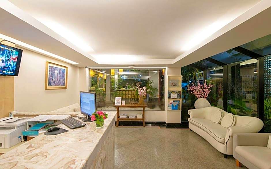 The Residence Rajtaevee Hotel