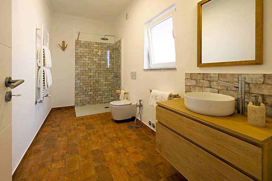 Quinta Marugo Retreats