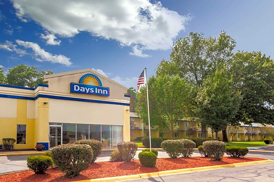 Days Inn by Wyndham Portage