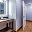La Quinta Inn & Suites by Wyndham Tomball