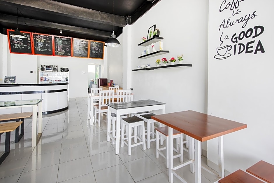 Super OYO 3746 Double Tree Guesthouse