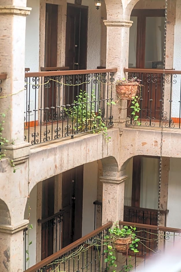 Hotel Don Quijote Plaza - Guadalajara Centro Historico