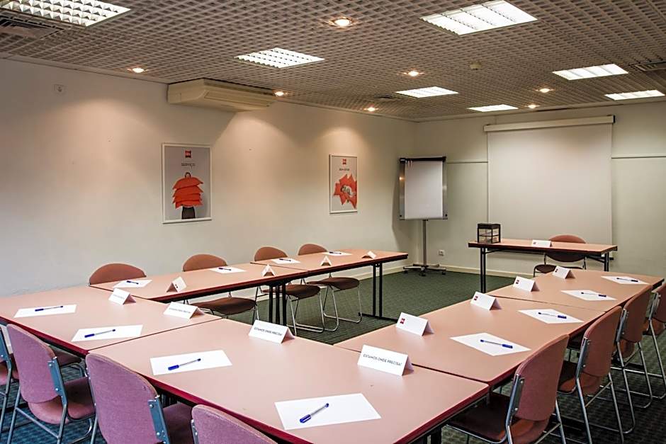 Hotel ibis Porto Sul Europarque