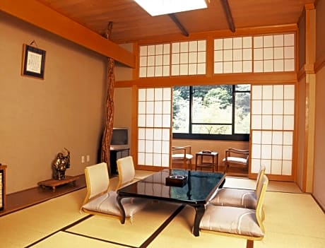 Japanese-Style Room - East Building - Non-Smoking
