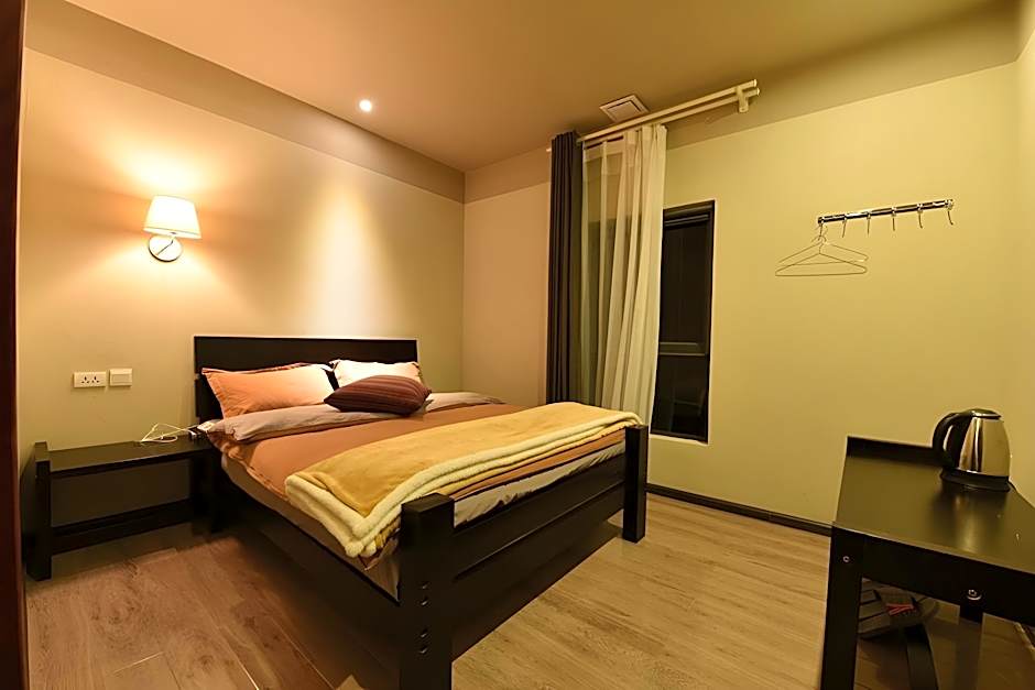 Foto 1 daripada 2 — Singe Room