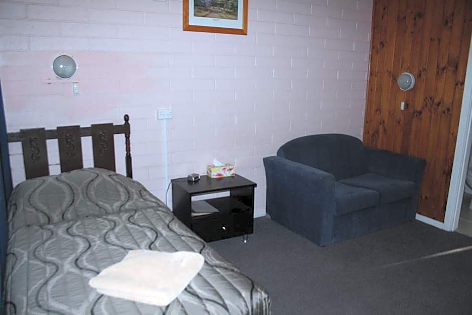 Photo 1 of 4 of 2 Beds