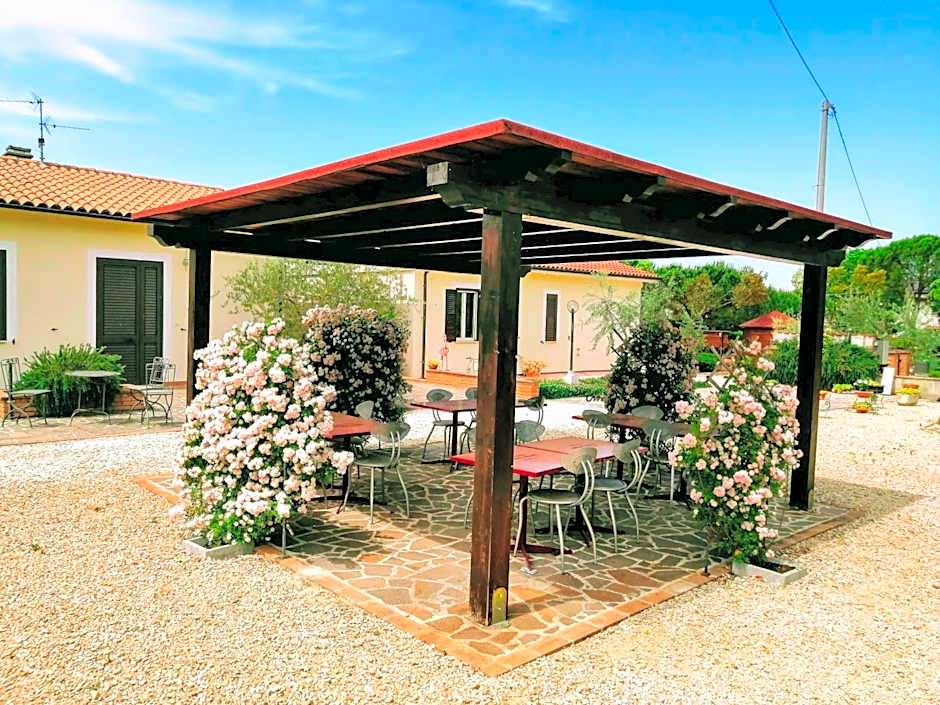 Residence Terra Dei Santi Country House